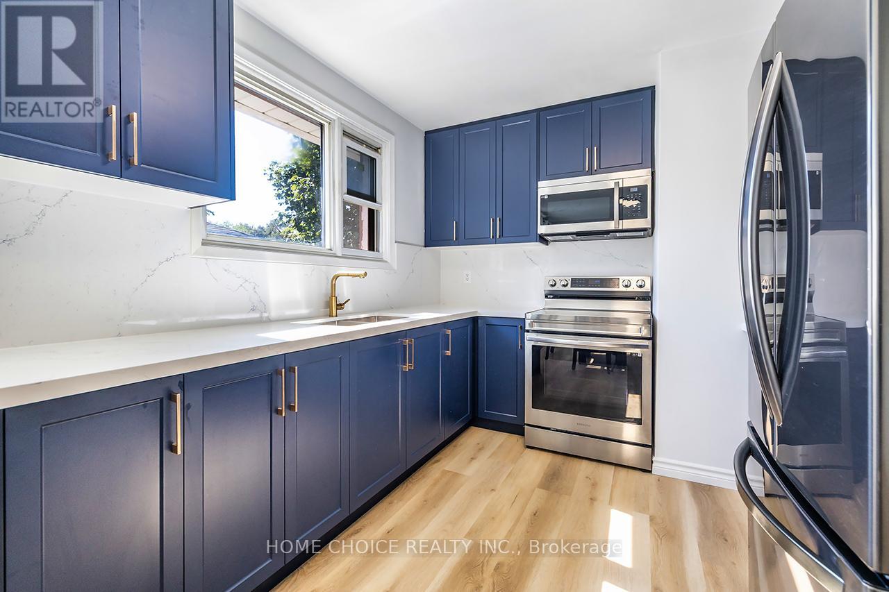 1014 Centre Street N, Whitby, Ontario  L1N 4V3 - Photo 3 - E12515634