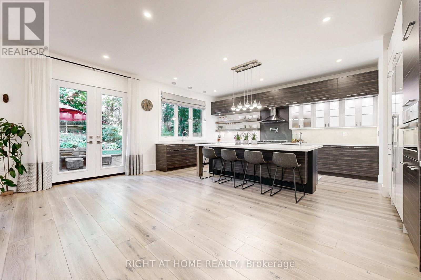 700 Hillcrest Road, Pickering, Ontario  L1W 2P1 - Photo 12 - E12515648