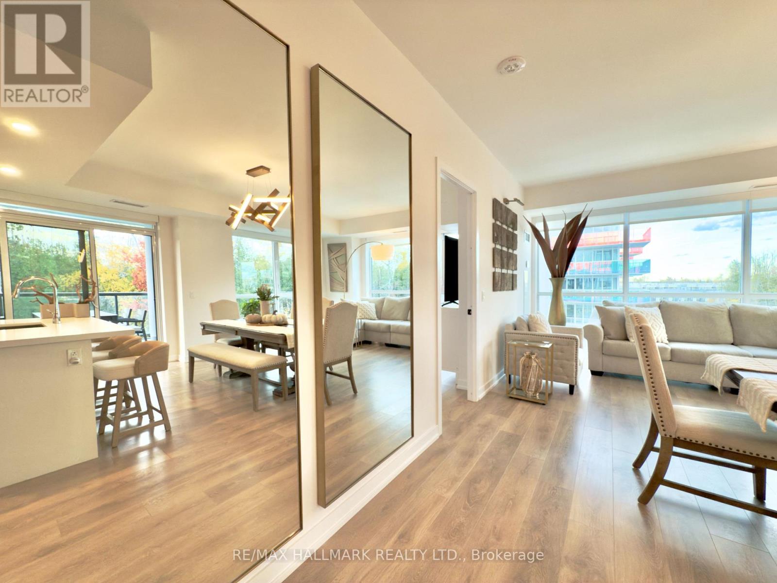 337 - 415 SEA RAY AVENUE, Innisfil, Ontario