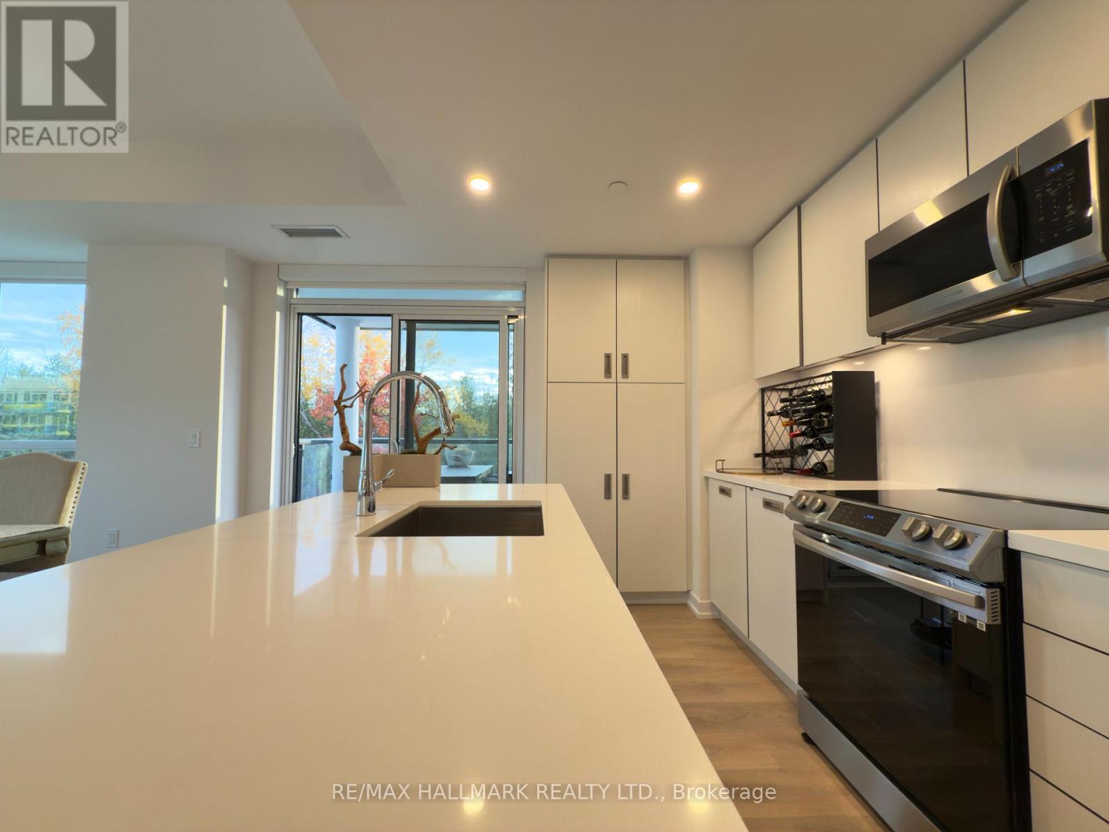 337 - 415 Sea Ray Avenue, Innisfil, Ontario  L9S 0R5 - Photo 3 - N12515544