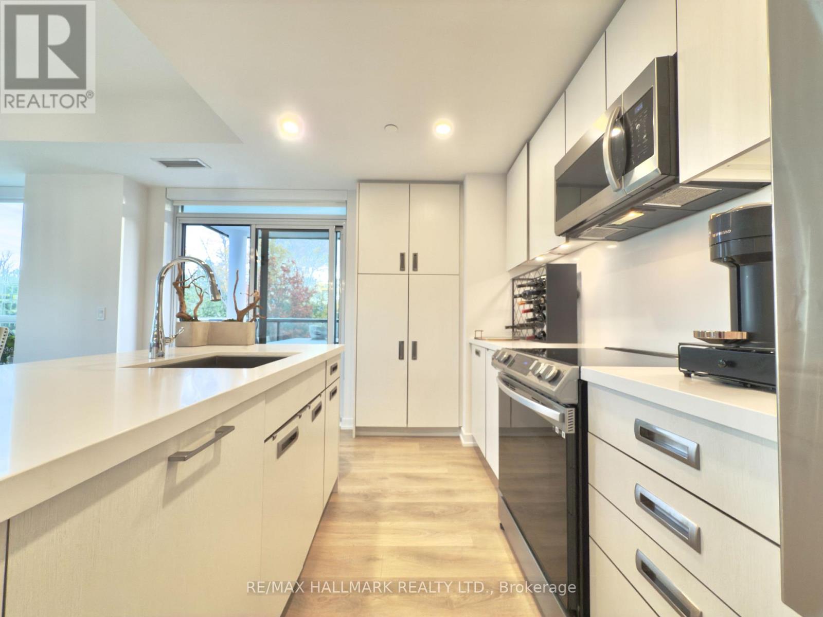 337 - 415 Sea Ray Avenue, Innisfil, Ontario  L9S 0R5 - Photo 4 - N12515544