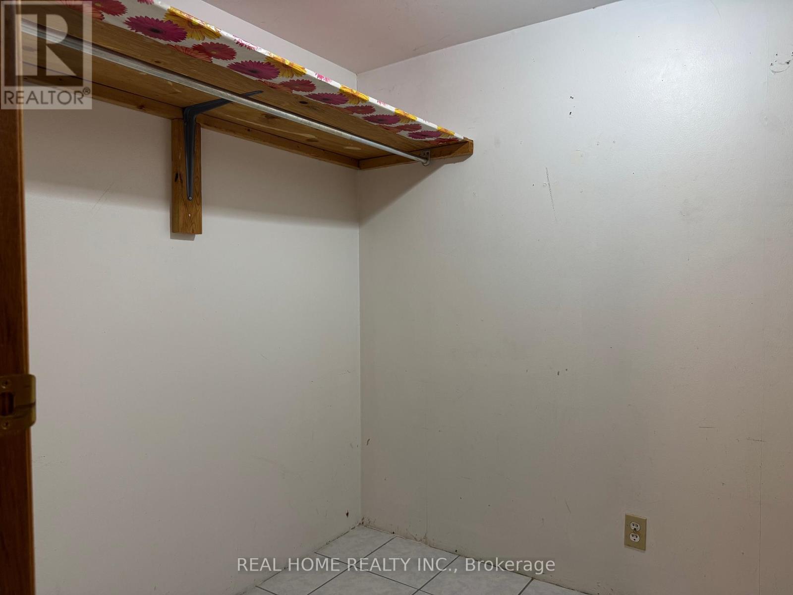 Lower L - 401 Fernleigh Circle S, Richmond Hill, Ontario  L4C 1E7 - Photo 16 - N12515582