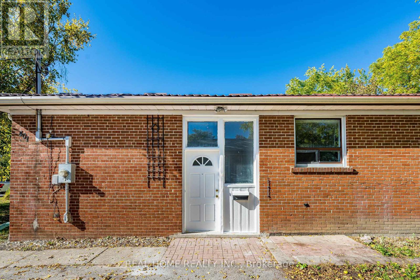 Lower L - 401 Fernleigh Circle S, Richmond Hill, Ontario  L4C 1E7 - Photo 2 - N12515582