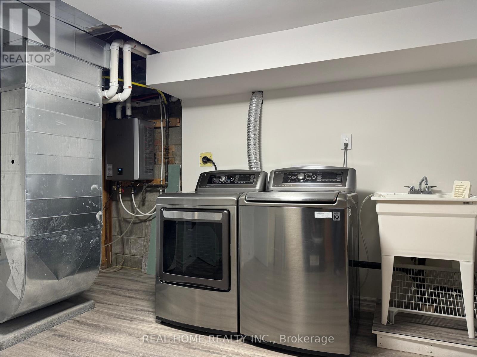 Lower L - 401 Fernleigh Circle S, Richmond Hill, Ontario  L4C 1E7 - Photo 22 - N12515582