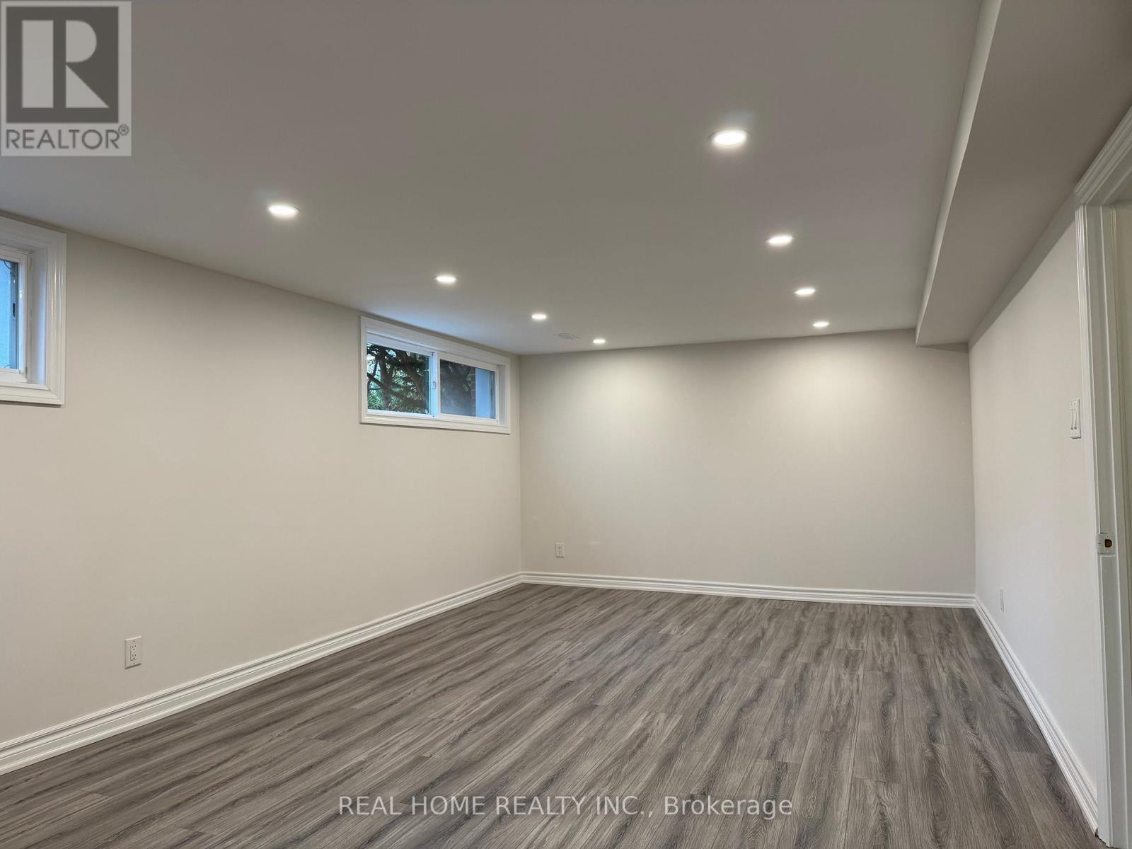 Lower L - 401 Fernleigh Circle S, Richmond Hill, Ontario  L4C 1E7 - Photo 6 - N12515582