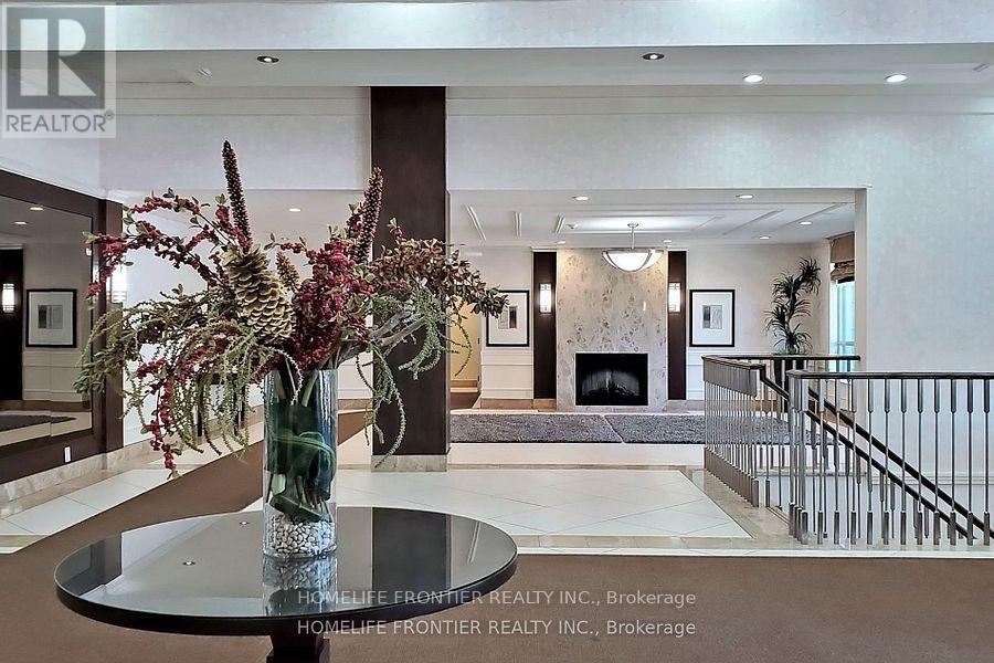 1601 - 20 North Park Road, Vaughan, Ontario  L4J 0G7 - Photo 3 - N12515610