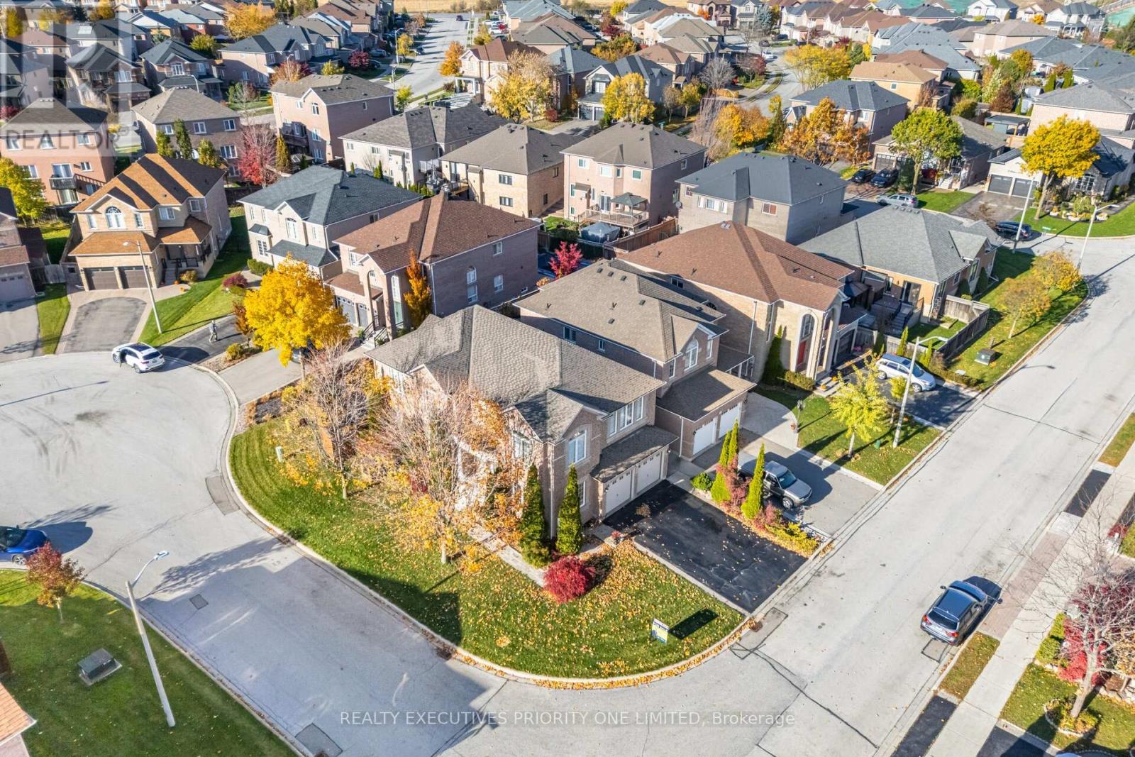 56 REGENCY VIEW HEIGHTS, Vaughan, Ontario