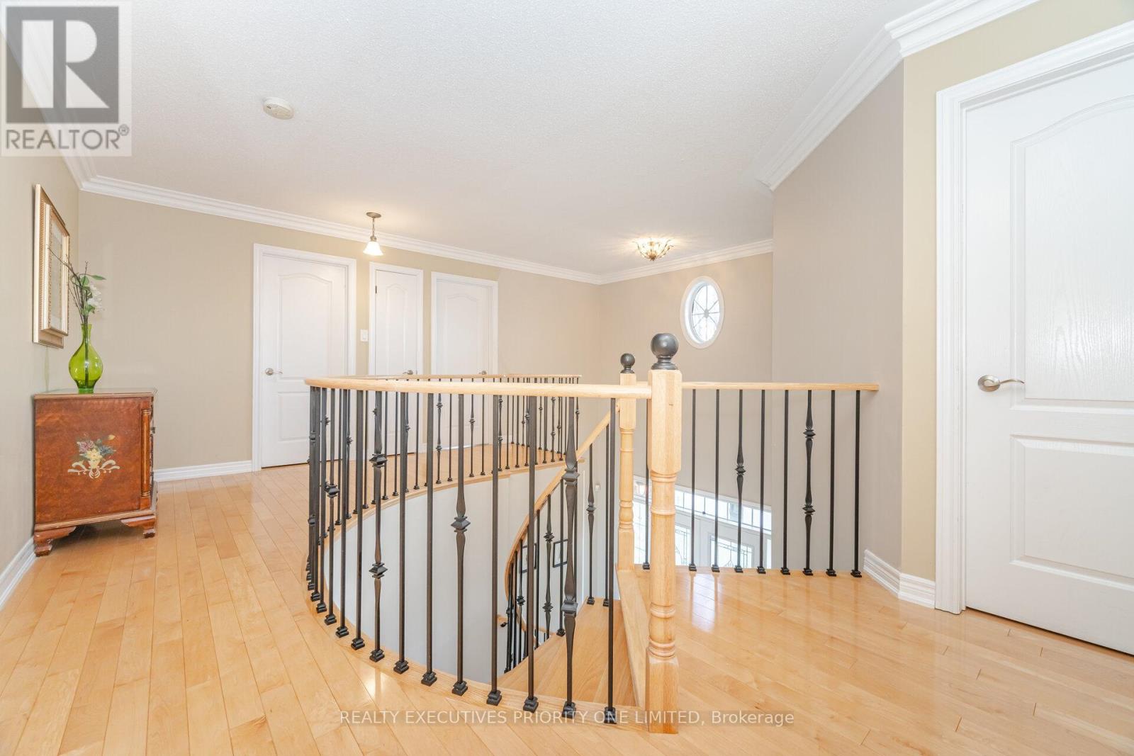 56 Regency View Heights, Vaughan, Ontario  L6A 3T8 - Photo 24 - N12515628