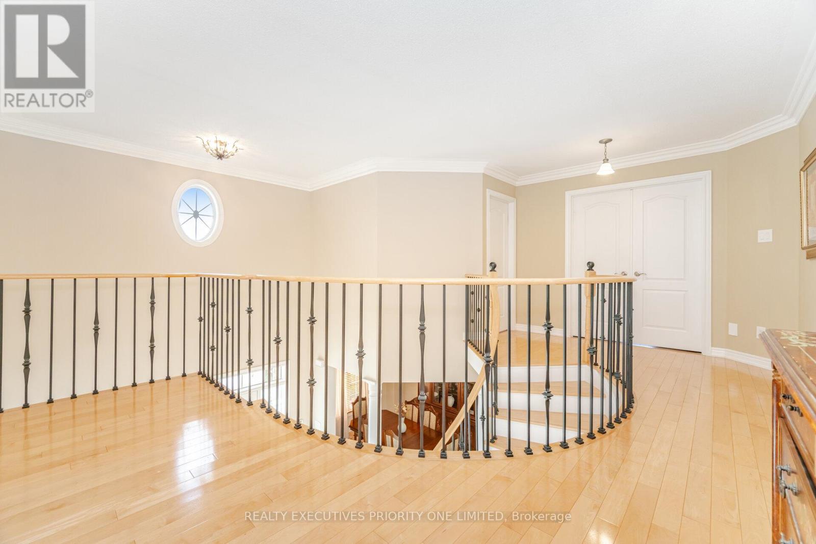 56 Regency View Heights, Vaughan, Ontario  L6A 3T8 - Photo 25 - N12515628