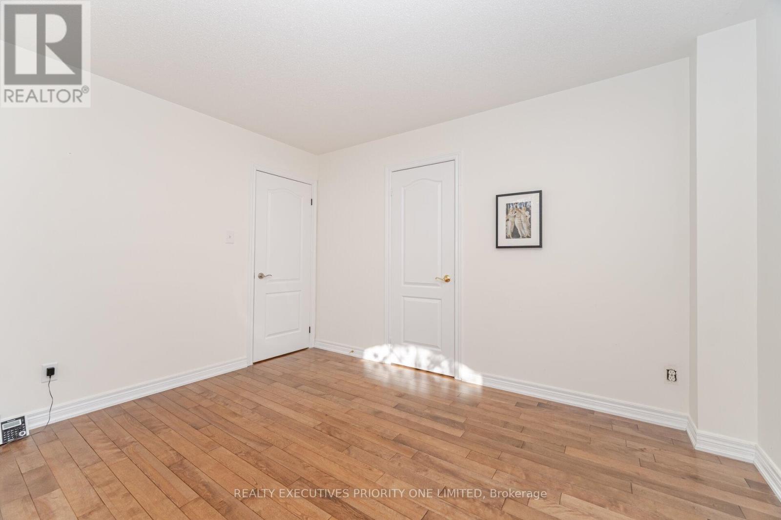 56 Regency View Heights, Vaughan, Ontario  L6A 3T8 - Photo 47 - N12515628