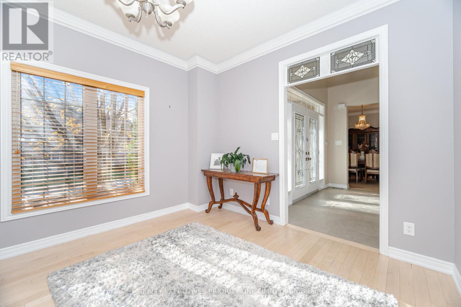 56 Regency View Heights, Vaughan, Ontario  L6A 3T8 - Photo 9 - N12515628