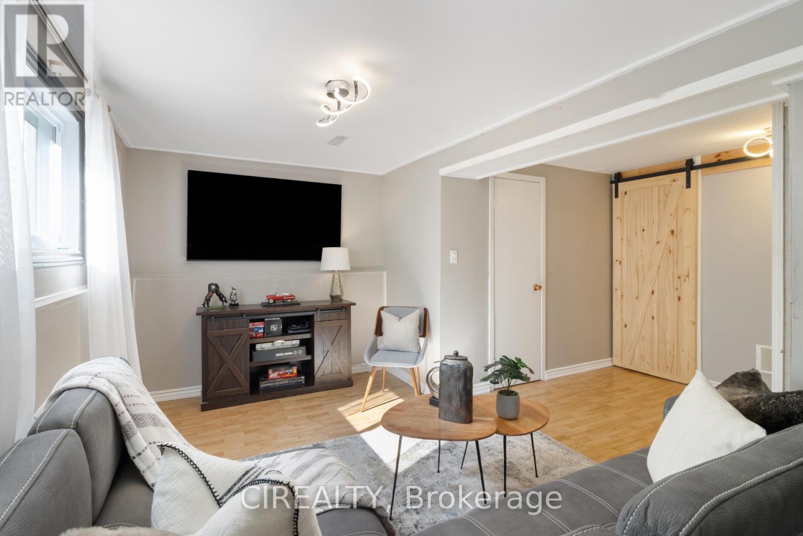 53 Christie Crescent, Barrie (Letitia Heights), Ontario  L4N 4V2 - Photo 24 - S12515590