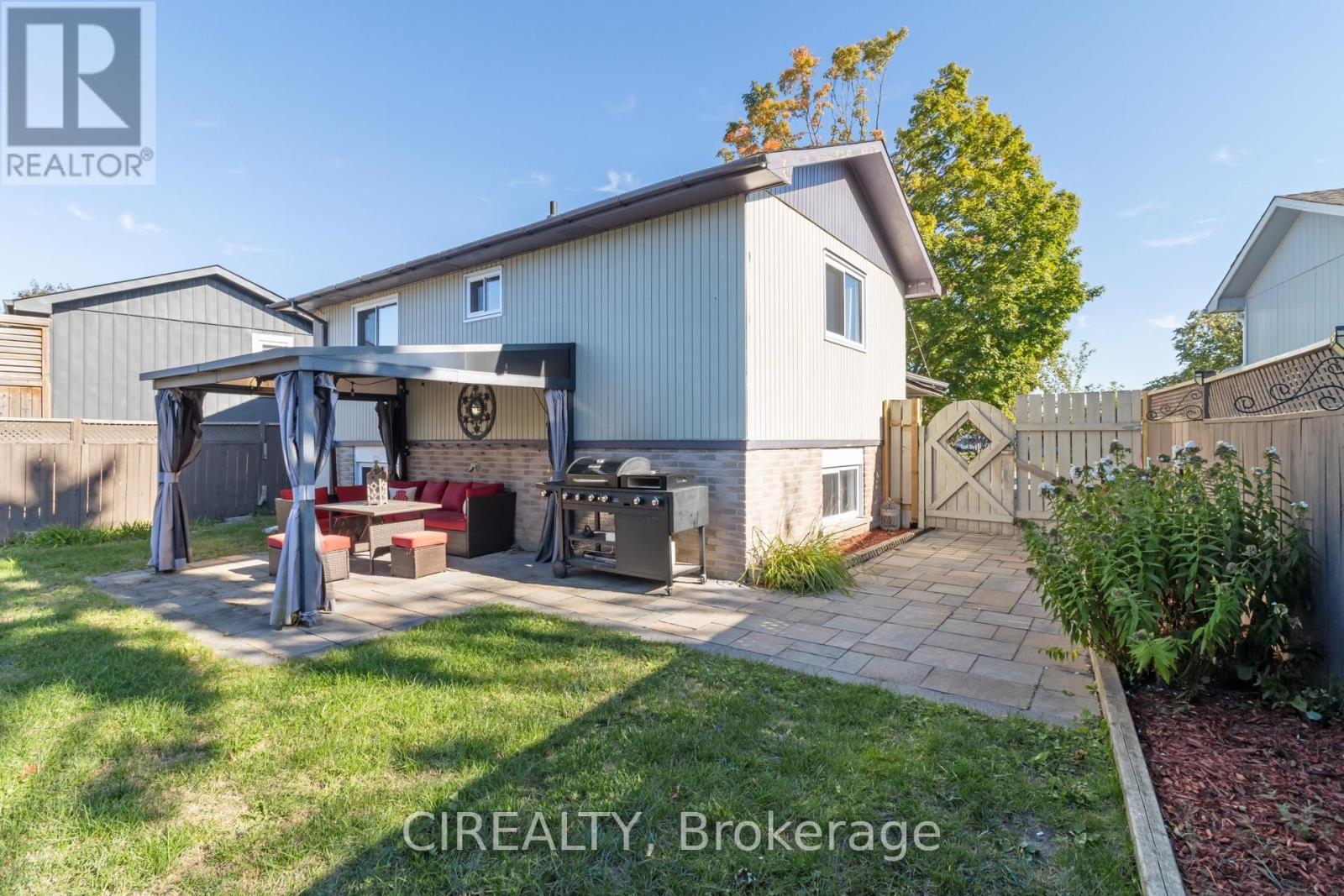 53 Christie Crescent, Barrie (Letitia Heights), Ontario  L4N 4V2 - Photo 31 - S12515590