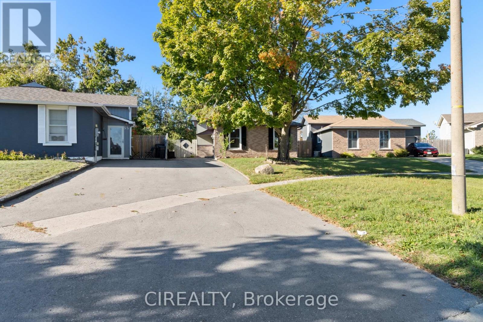 53 Christie Crescent, Barrie (Letitia Heights), Ontario  L4N 4V2 - Photo 6 - S12515590