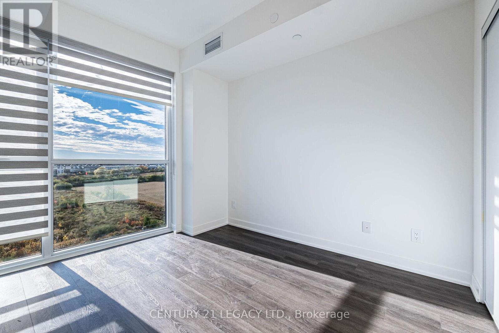 710 - 3071 Trafalgar Road, Oakville, Ontario  L6H 8C6 - Photo 16 - W12515550