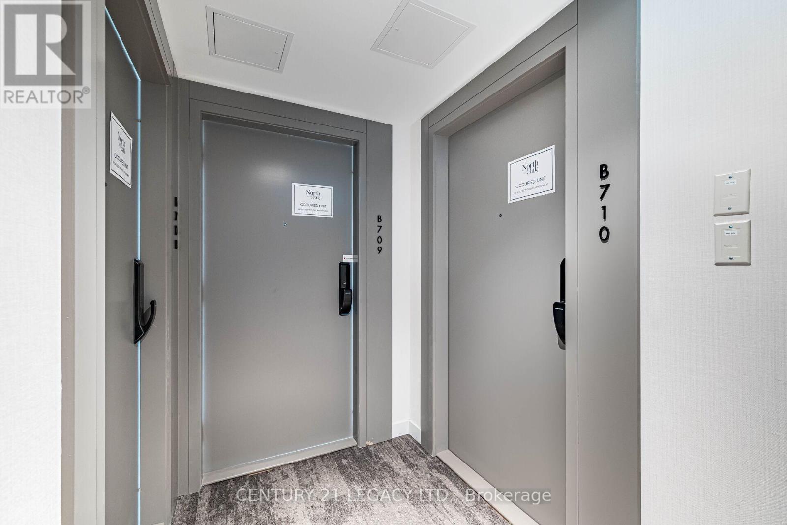 710 - 3071 Trafalgar Road, Oakville, Ontario  L6H 8C6 - Photo 5 - W12515550