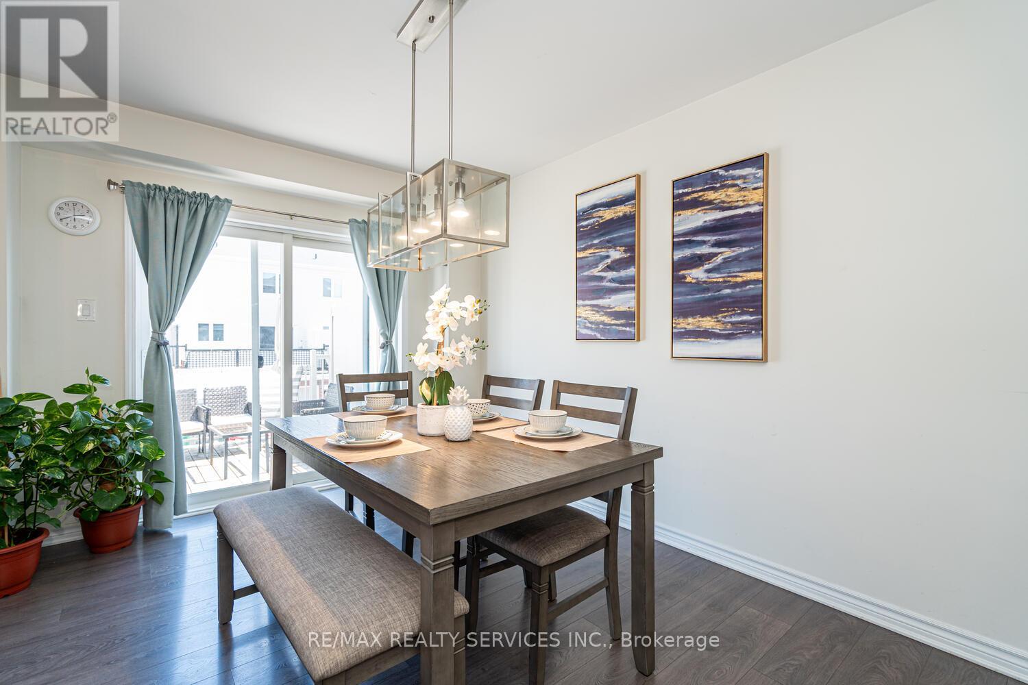 221 Remembrance Road E, Brampton, Ontario  L7A 4P1 - Photo 17 - W12515562