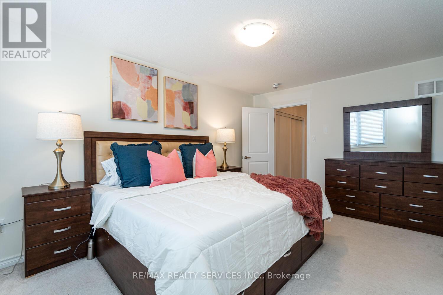 221 Remembrance Road E, Brampton, Ontario  L7A 4P1 - Photo 37 - W12515562