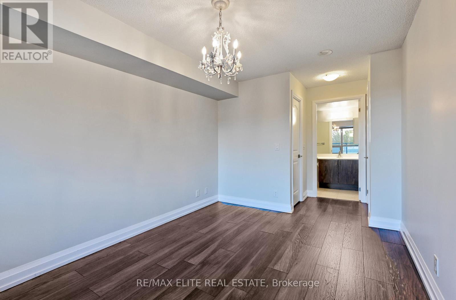 217 - 55 De Boers Drive, Toronto, Ontario  M3J 0G5 - Photo 17 - W12515566