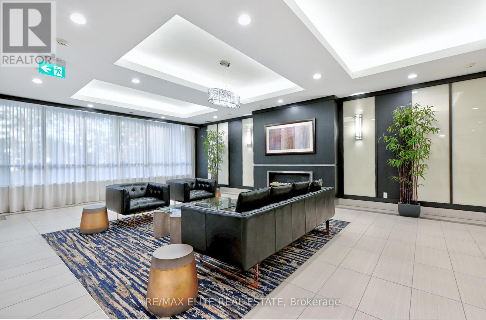 217 - 55 De Boers Drive, Toronto, Ontario  M3J 0G5 - Photo 2 - W12515566