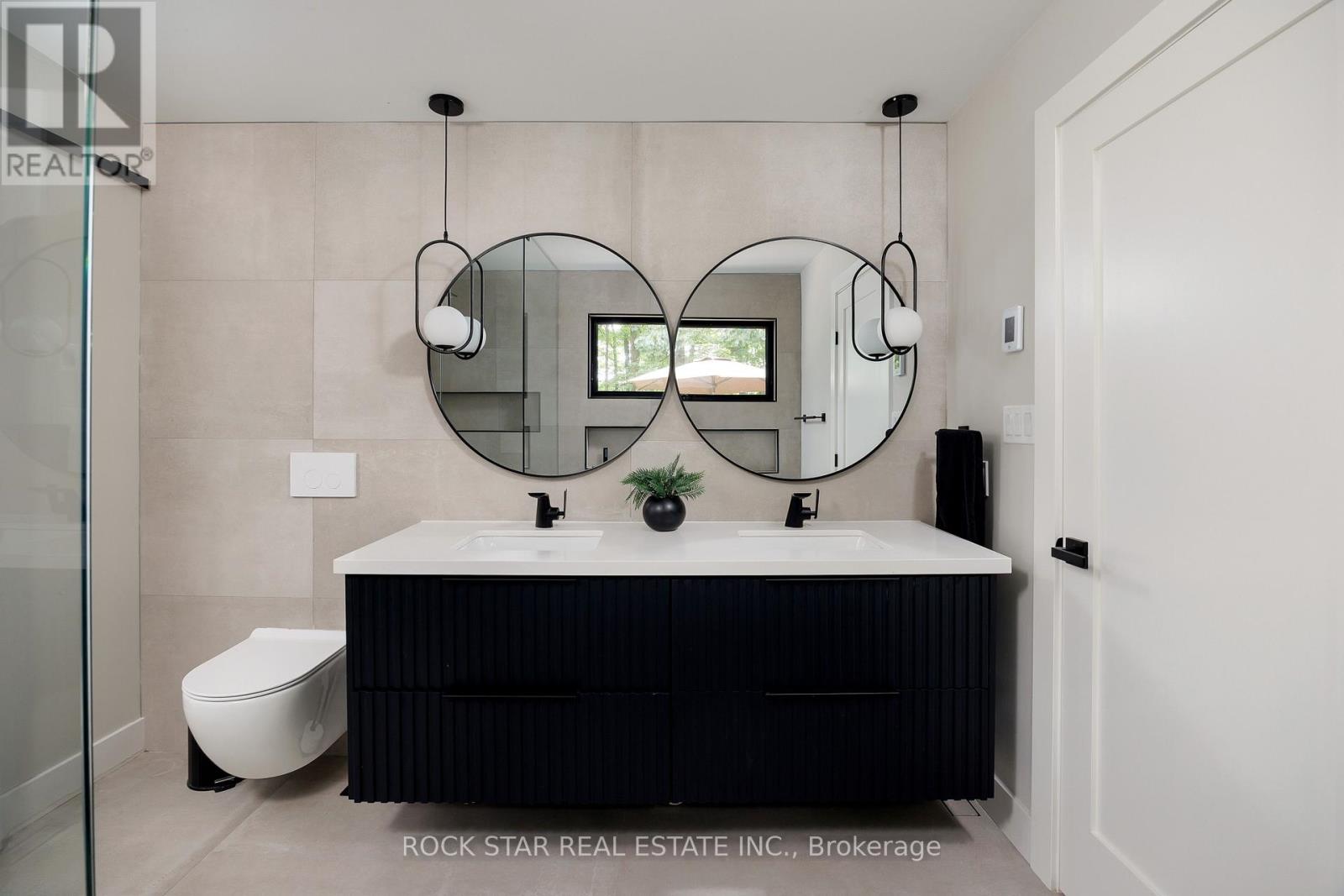 1113 Greenoaks Drive, Mississauga, Ontario  L5J 3A1 - Photo 27 - W12515624