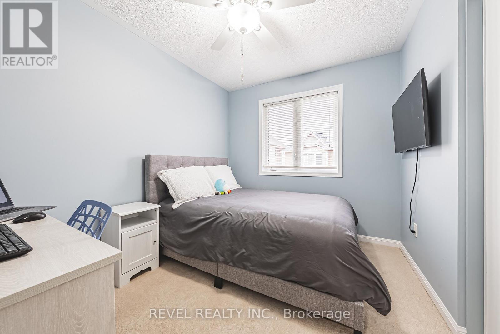 715 Ambroise Crescent, Milton, Ontario  L9T 0M4 - Photo 21 - W12515658