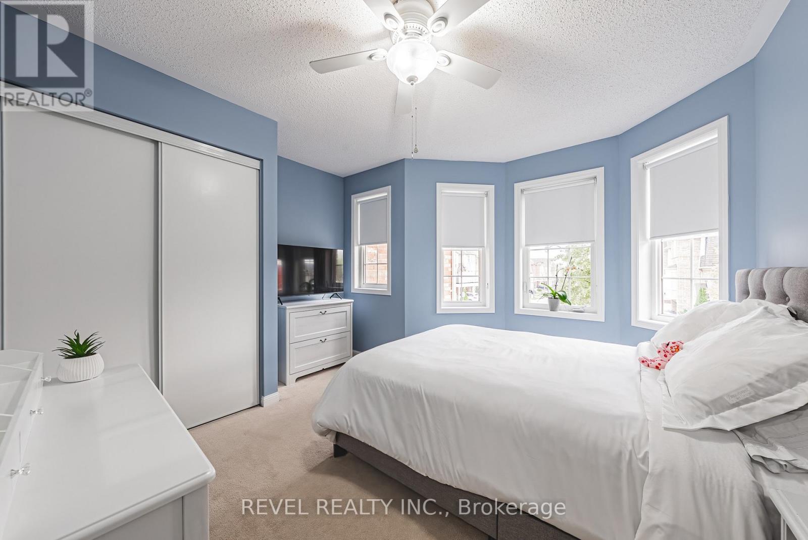 715 Ambroise Crescent, Milton, Ontario  L9T 0M4 - Photo 23 - W12515658