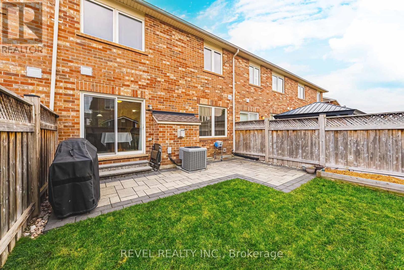 715 Ambroise Crescent, Milton, Ontario  L9T 0M4 - Photo 31 - W12515658