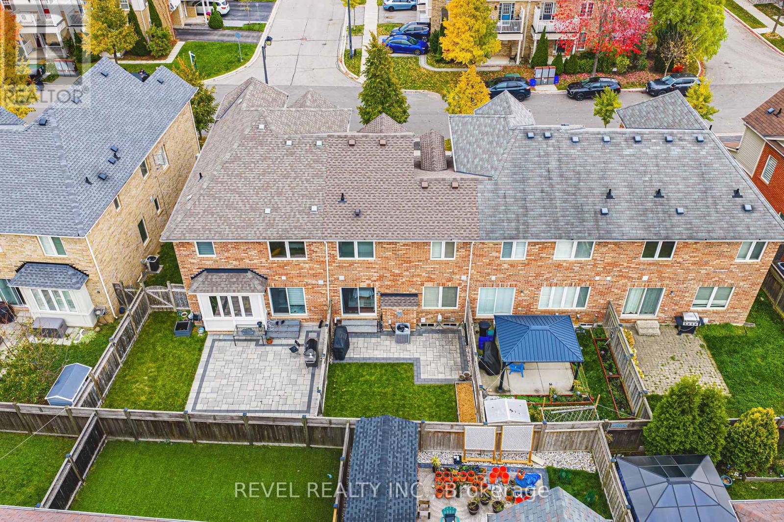 715 Ambroise Crescent, Milton, Ontario  L9T 0M4 - Photo 33 - W12515658