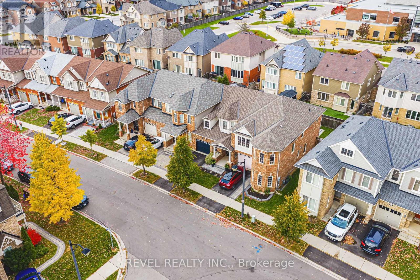 715 Ambroise Crescent, Milton, Ontario  L9T 0M4 - Photo 35 - W12515658