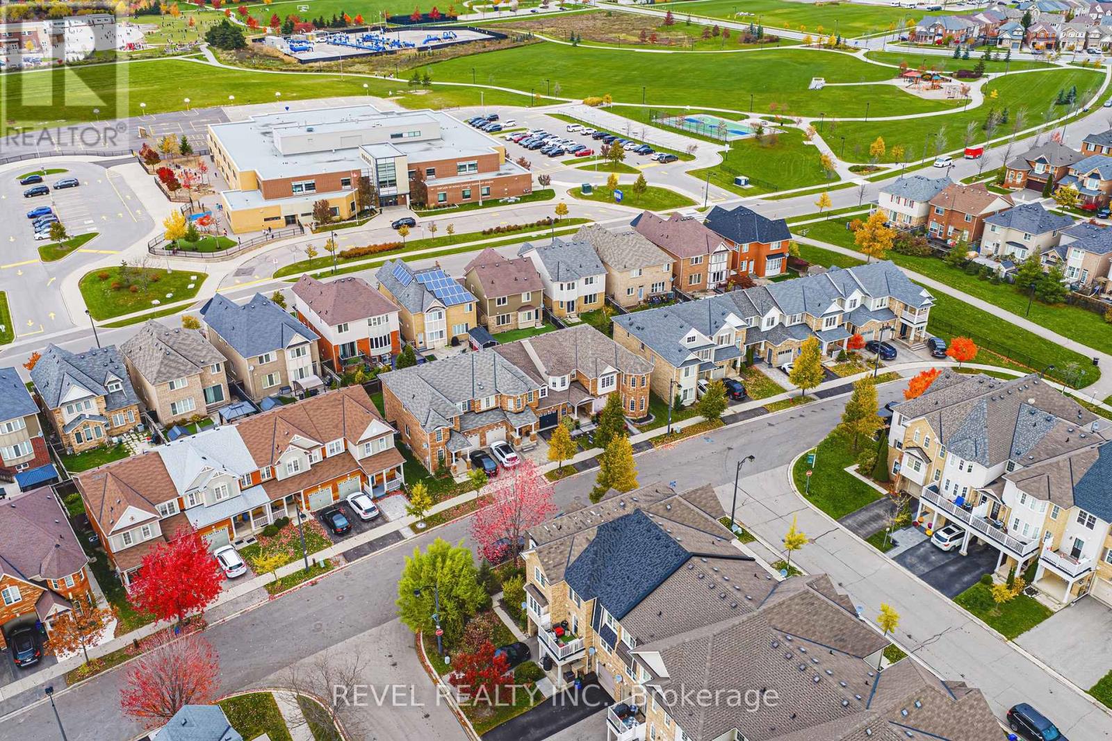 715 Ambroise Crescent, Milton, Ontario  L9T 0M4 - Photo 37 - W12515658