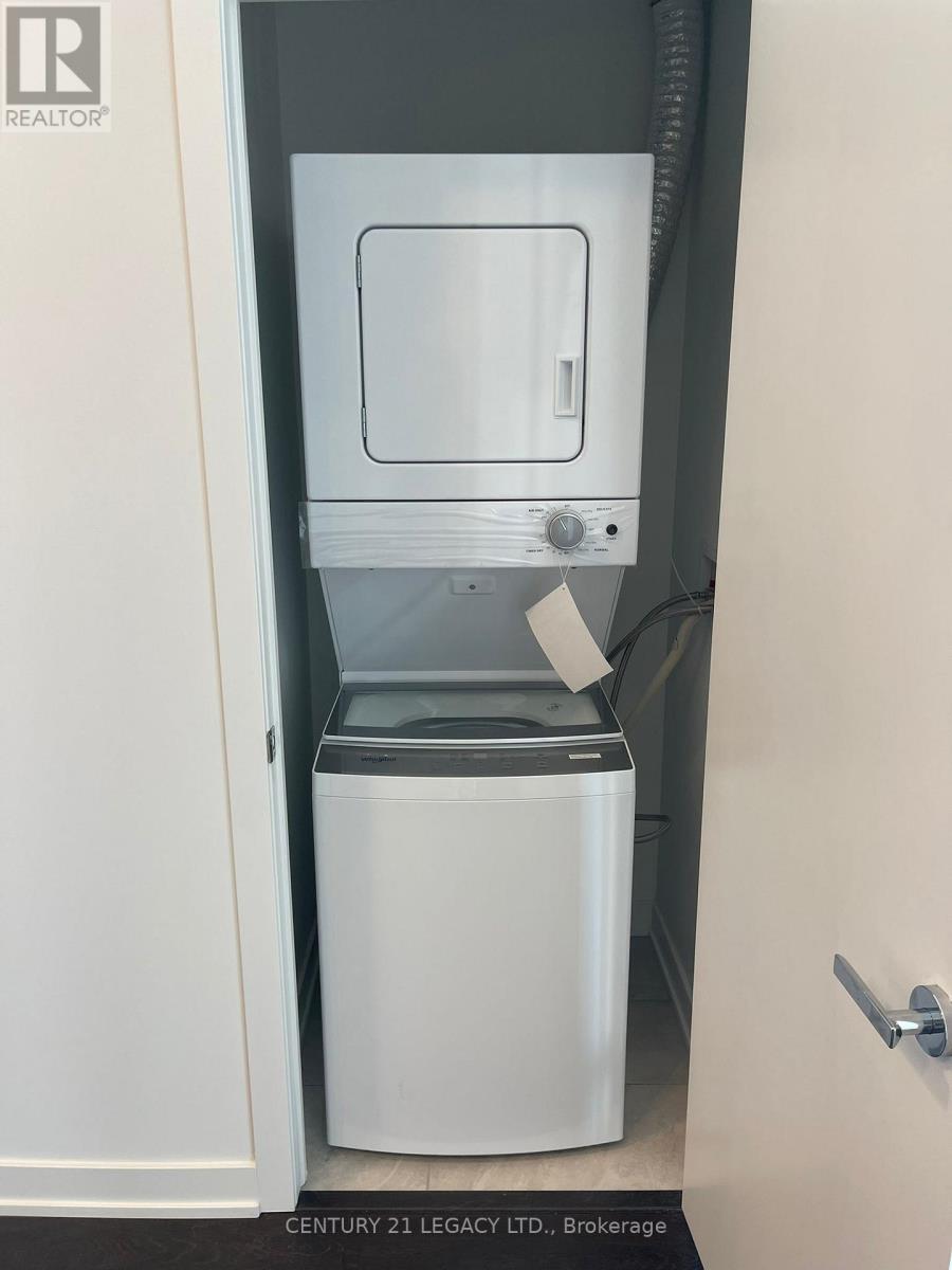 B1002 - 3200 Dakota Common, Burlington, Ontario  L7M 2A7 - Photo 9 - W12515660