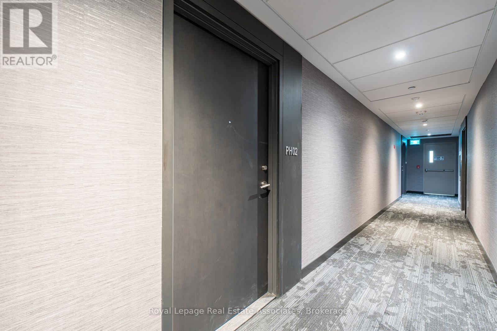 Ph802 - 3005 Pine Glen Road, Oakville, Ontario  L6M 5P5 - Photo 4 - W12515664