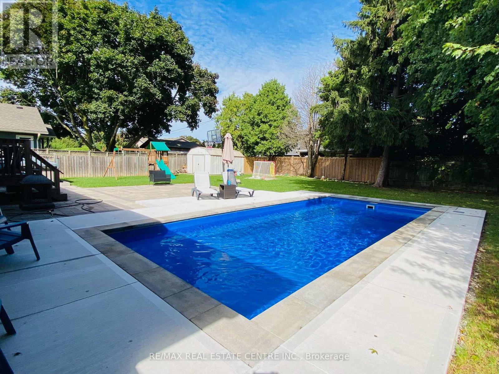 23 Pinewood Avenue, Grimsby, Ontario  L3M 1W2 - Photo 47 - X12515588