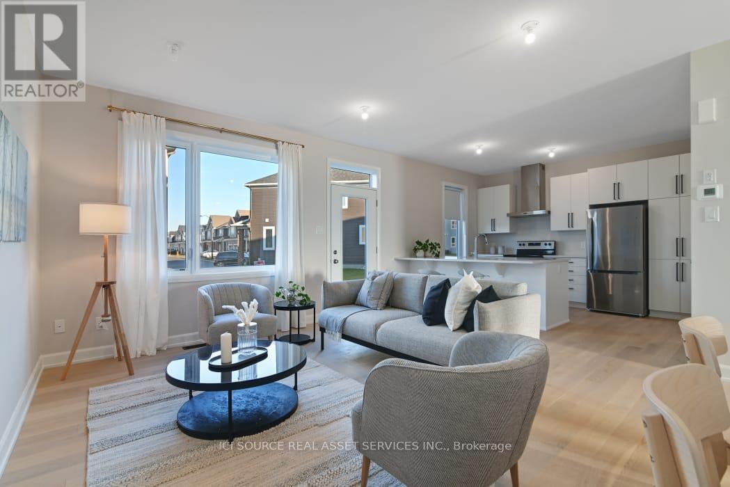 2009 ELEVATION ROAD, Ottawa, Ontario