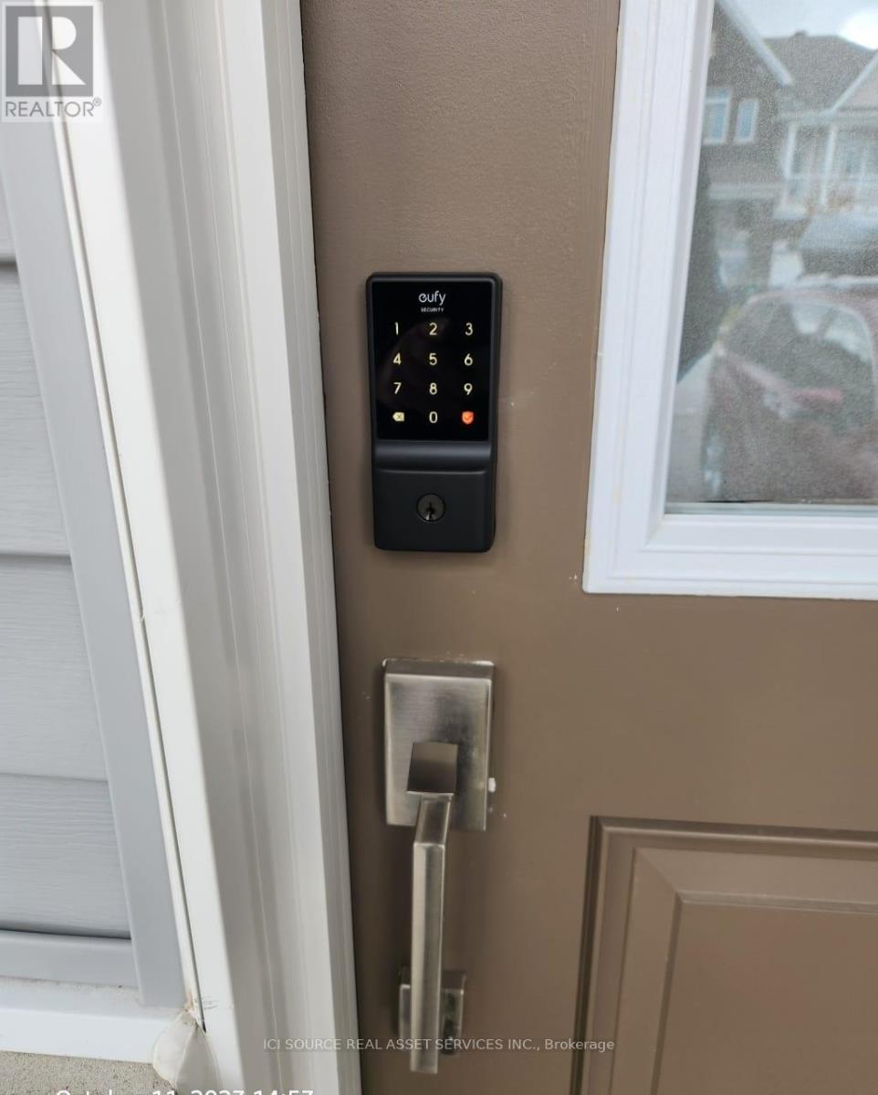 2009 Elevation Road, Ottawa, Ontario  K2J 6C6 - Photo 18 - X12515646