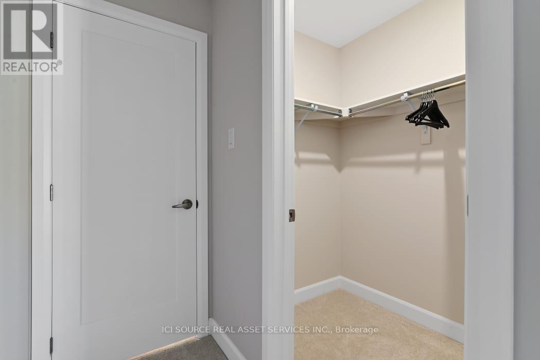 2009 Elevation Road, Ottawa, Ontario  K2J 6C6 - Photo 7 - X12515646