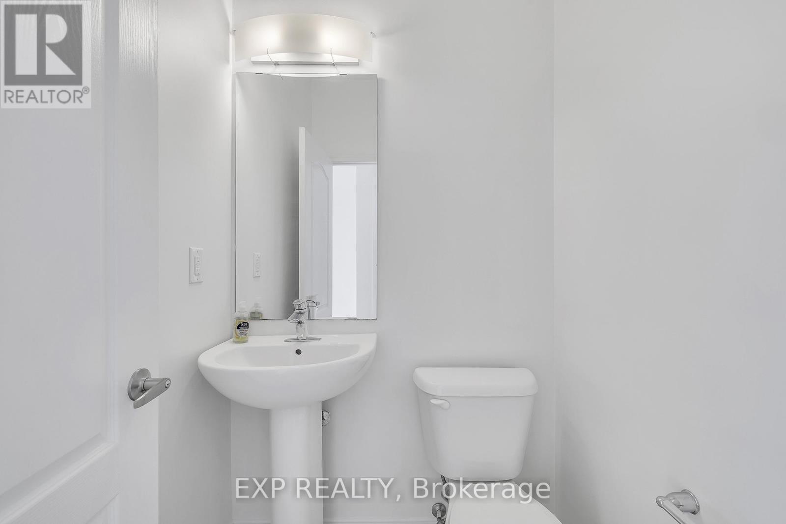 8671 Pawpaw Lane, Niagara Falls, Ontario  L2H 3S5 - Photo 11 - X12515652