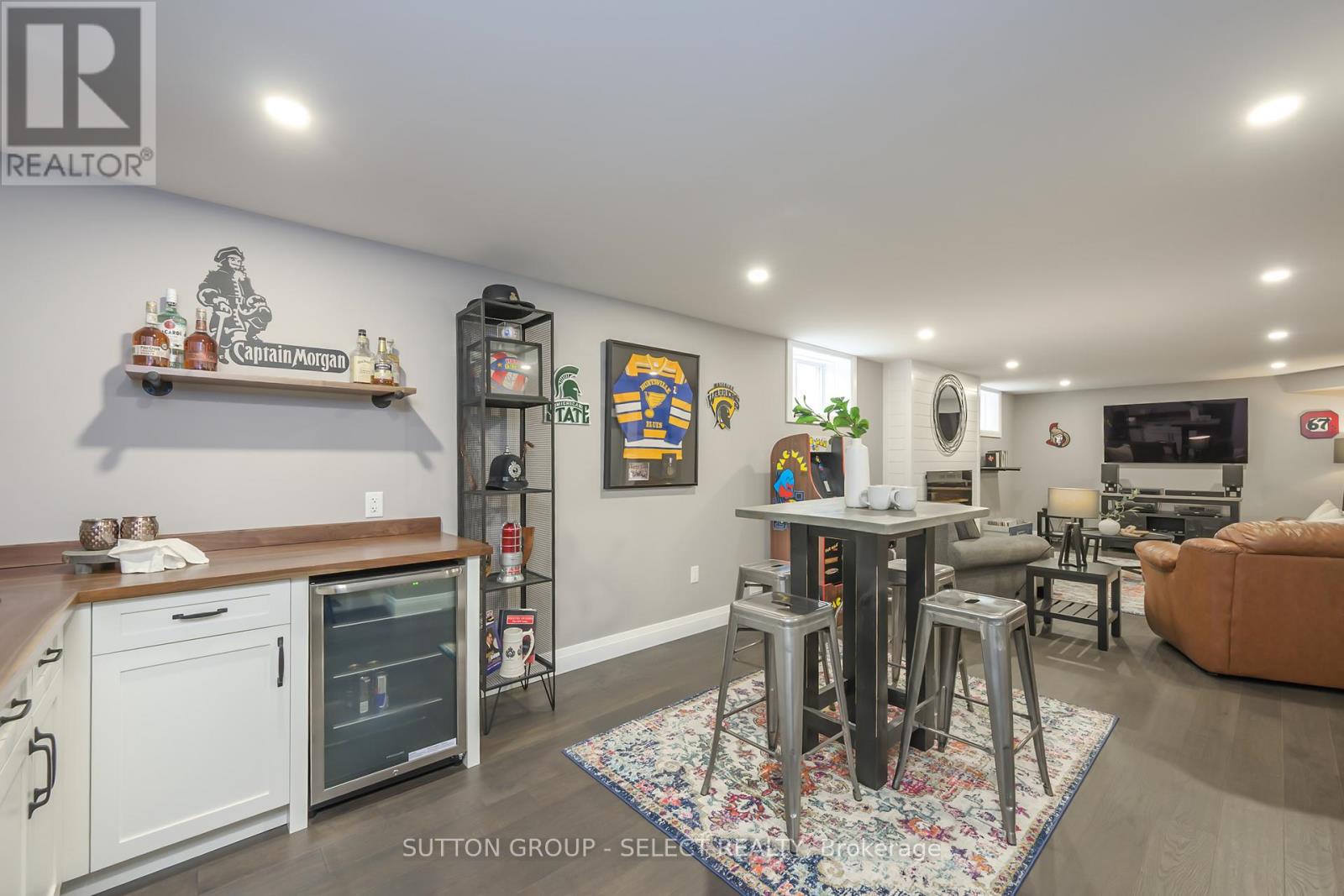 697 Barker Street, Strathroy-Caradoc, Ontario  N0L 1W0 - Photo 19 - X12515678