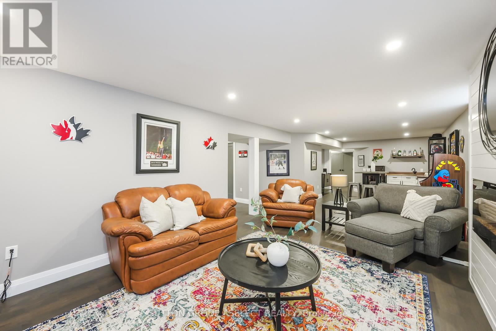 697 Barker Street, Strathroy-Caradoc, Ontario  N0L 1W0 - Photo 24 - X12515678