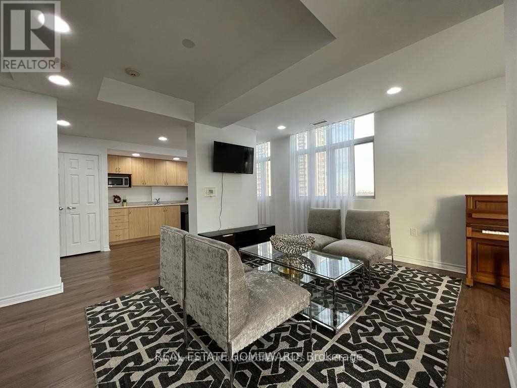 304 - 15 Maplewood Avenue N, Toronto, Ontario M6C 4B4 - Photo 12 - C12462503