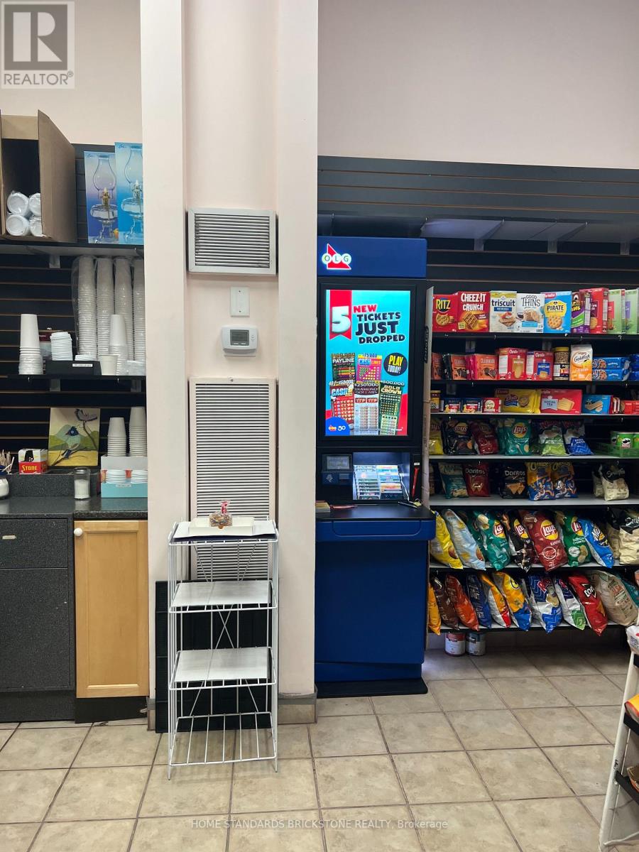 2 - 2045 Lake Shore Boulevard W, Toronto, Ontario  M8V 2Z6 - Photo 15 - W12488974