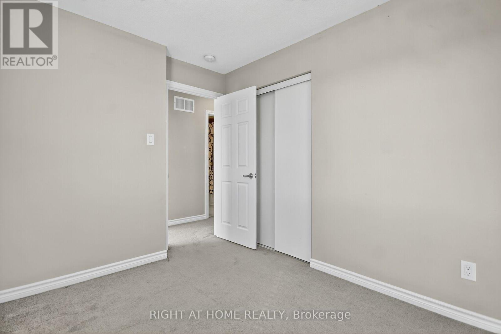 91 Buffalograss Crescent, Ottawa, Ontario  K2J 6H5 - Photo 10 - X12515714