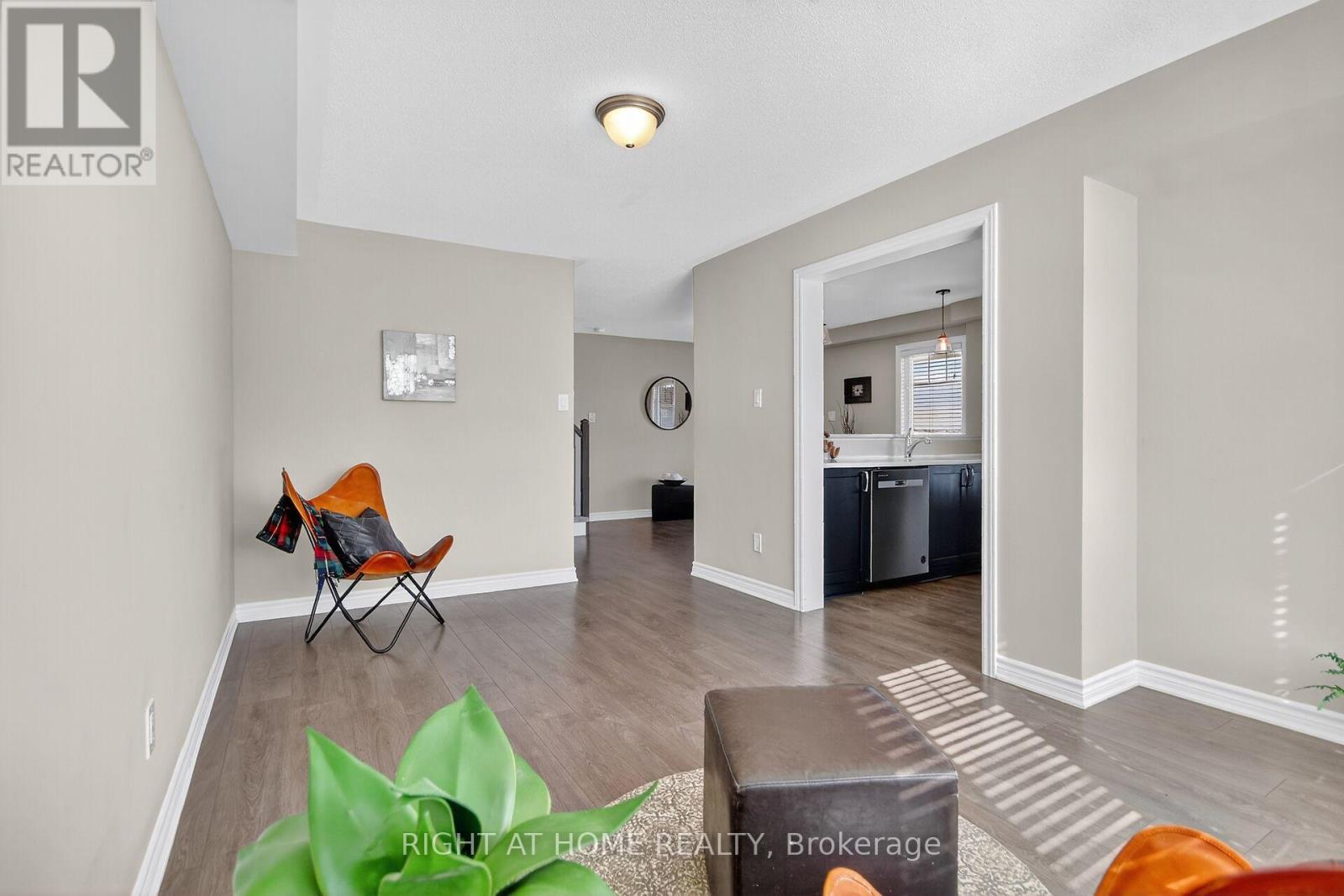 91 Buffalograss Crescent, Ottawa, Ontario  K2J 6H5 - Photo 19 - X12515714