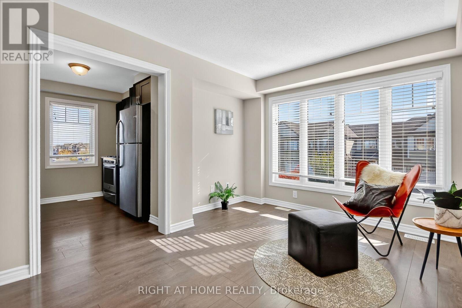 91 Buffalograss Crescent, Ottawa, Ontario  K2J 6H5 - Photo 21 - X12515714