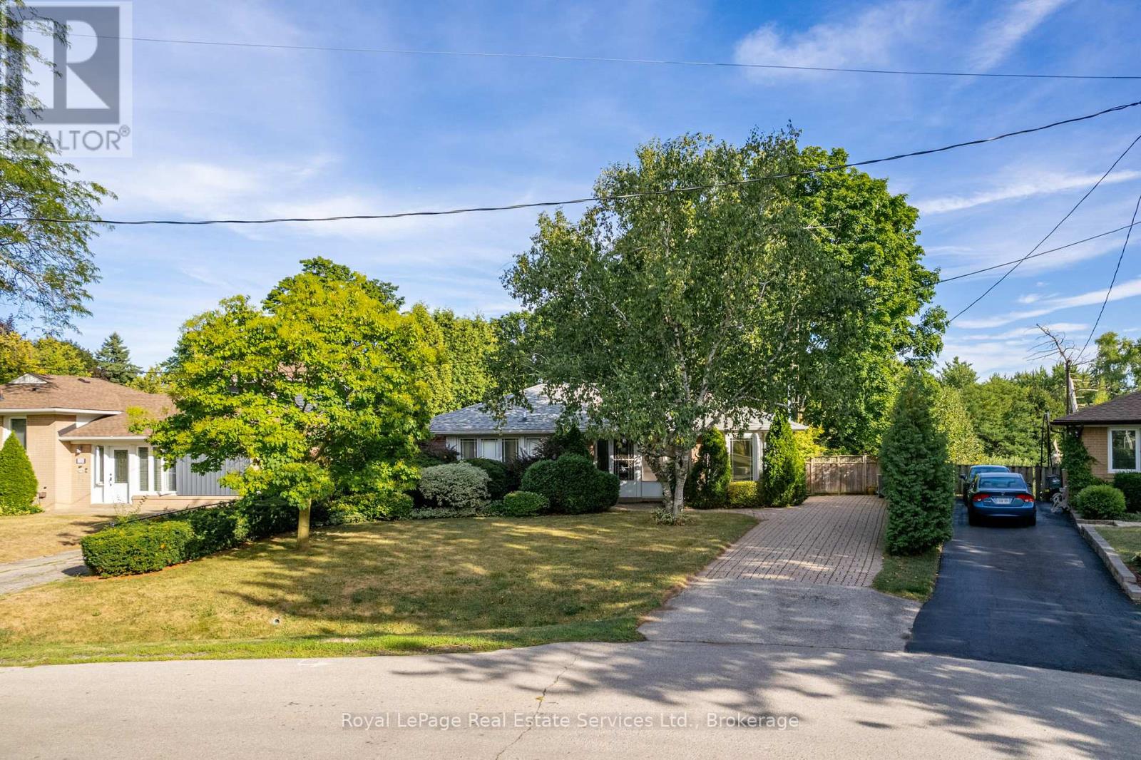 1334 WARWICK AVENUE, oakville (wo west), Ontario