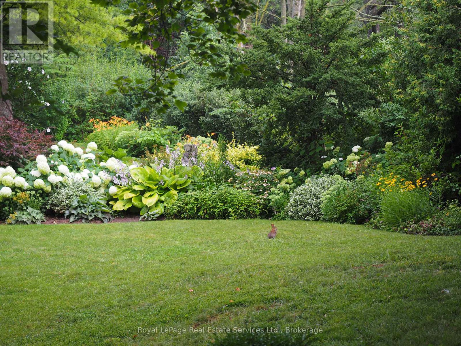 1334 Warwick Avenue, Oakville, Ontario  L6L 2W1 - Photo 35 - W12515674