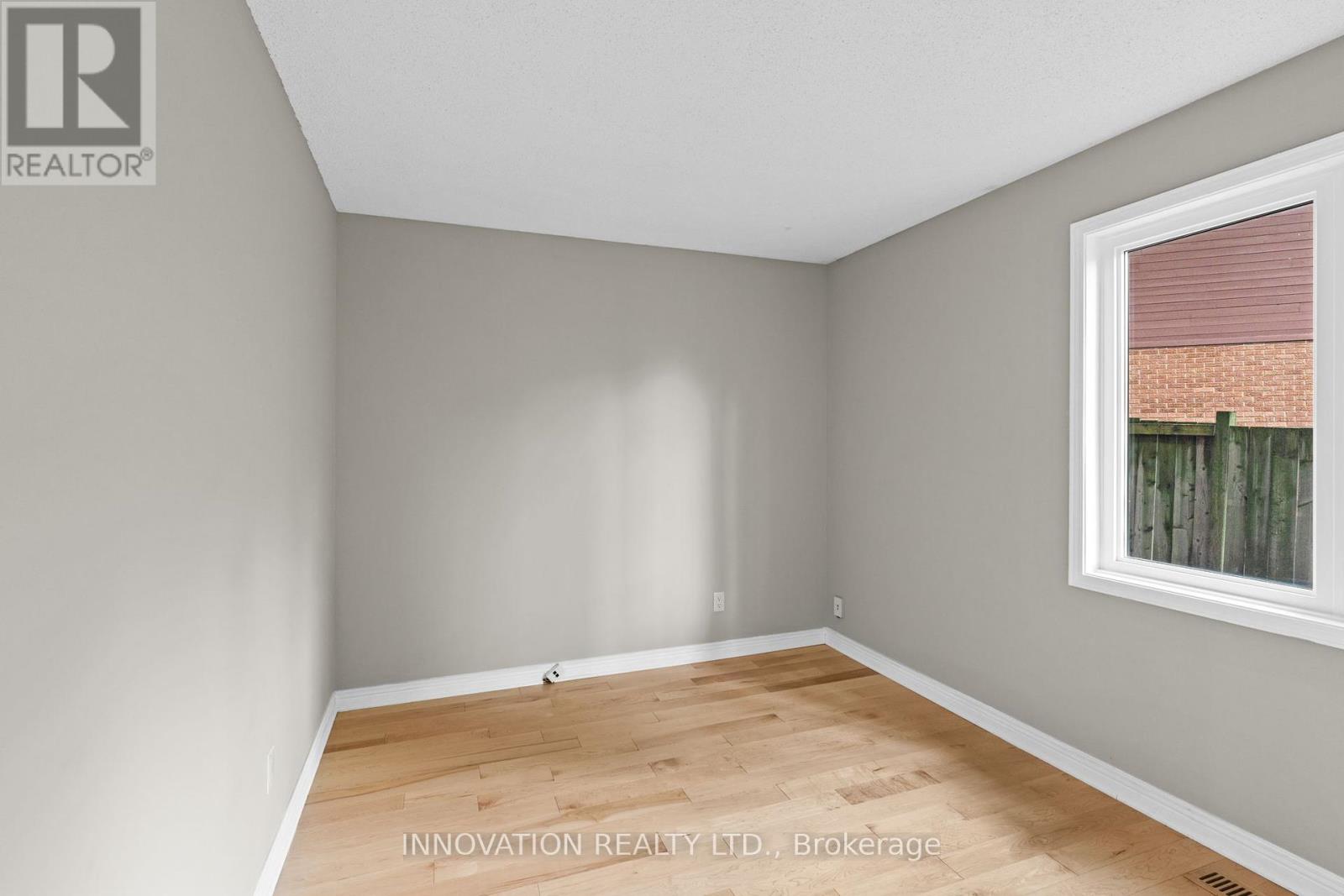 206 Cypress Court, Ottawa, Ontario  K2H 8Z8 - Photo 17 - X12426983