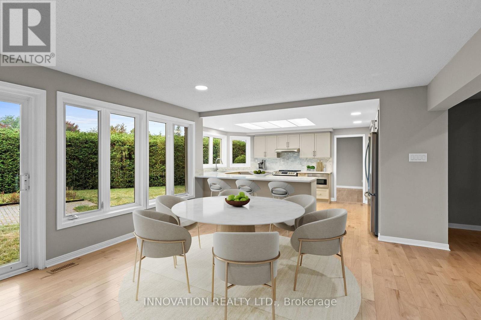 206 Cypress Court, Ottawa, Ontario  K2H 8Z8 - Photo 7 - X12426983