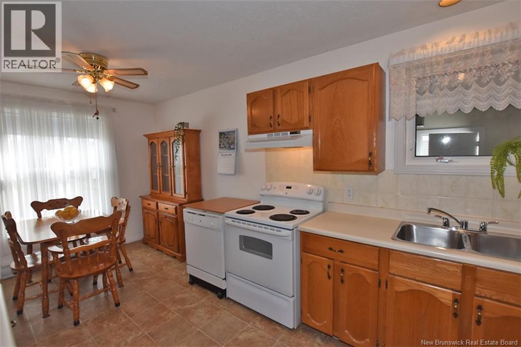 29 Kimberly Street, Fredericton, New Brunswick  E3G 5V6 - Photo 13 - NB129698
